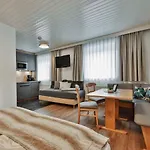 1 By Interhome Lägenhet Ischgl